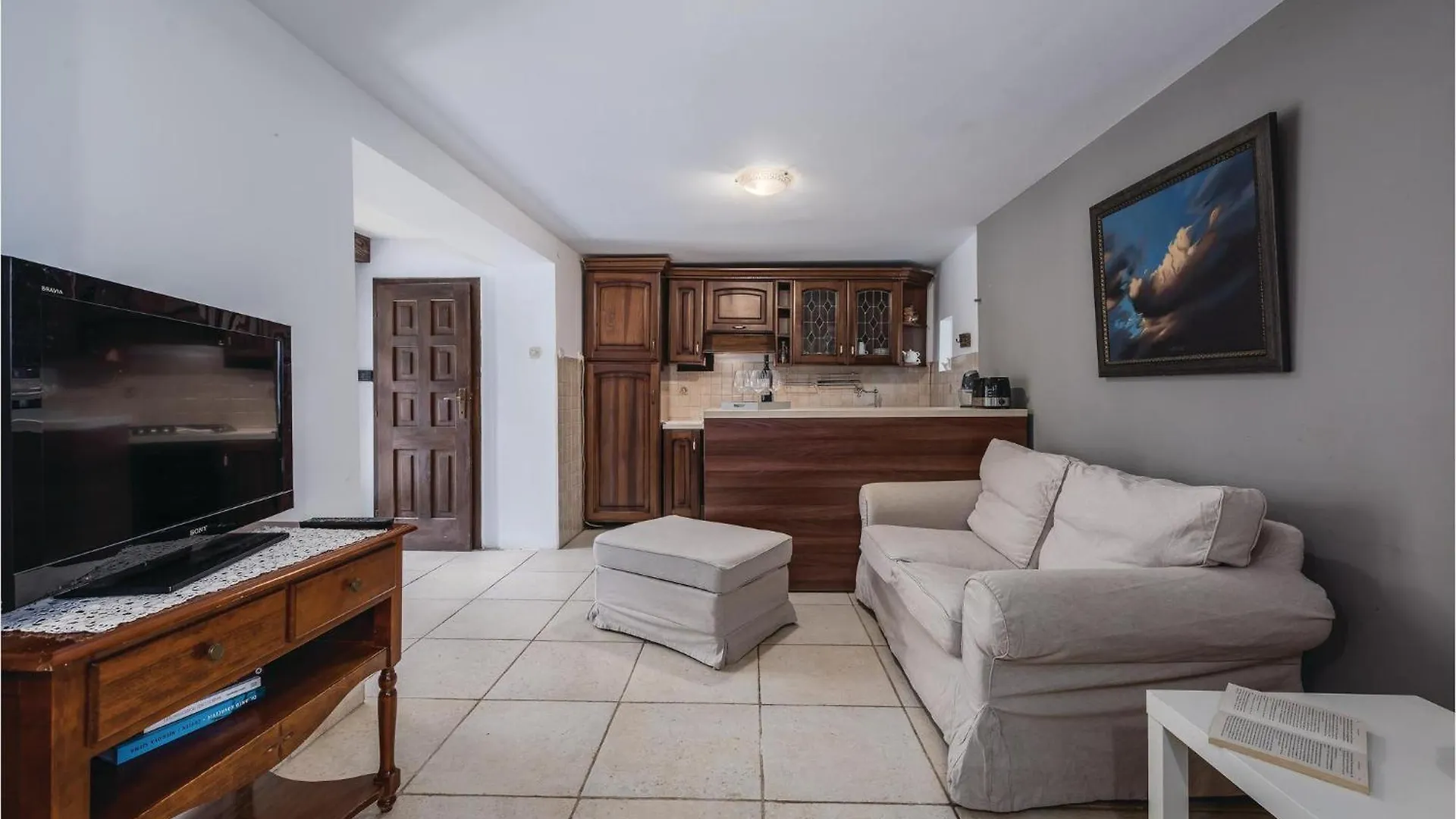 Nice Home In Bale With House A Panoramic View