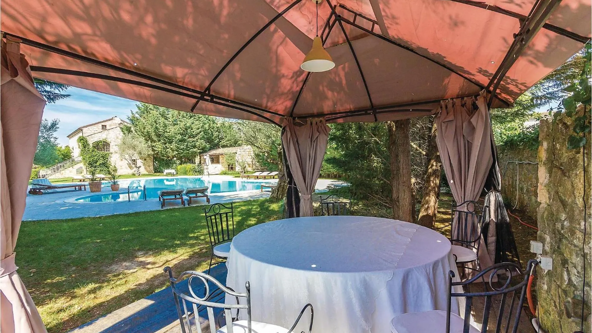 Vakantiehuis Nice Home In Bale With House A Panoramic View